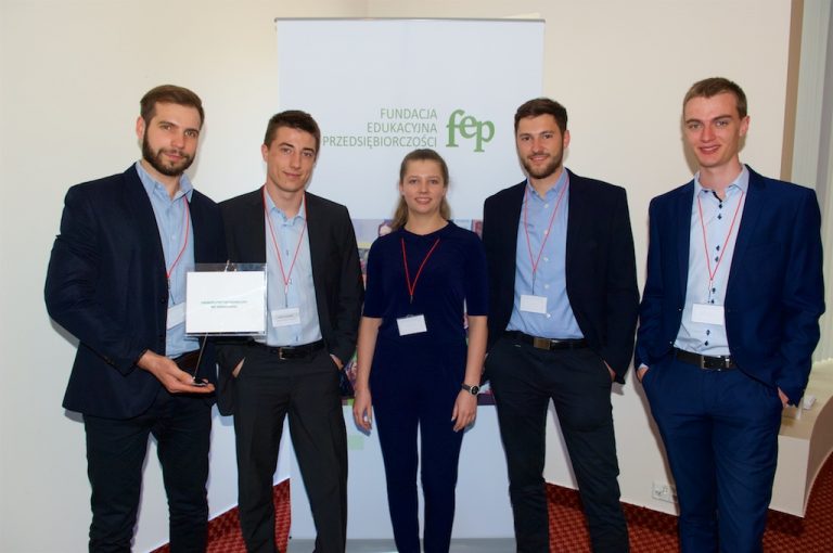 Students from Wrocław best in management