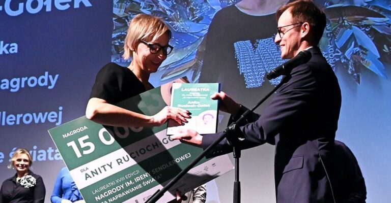 A PAFF Leader with Irena Sendler Award for Repairing the World