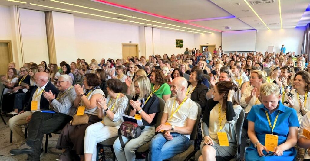 XXI English Teaching Market. AI – an opportunity or threat?