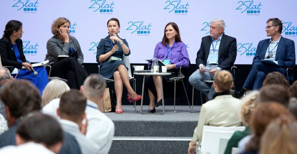 25 years of the “RITA” program. How to share experience to build
