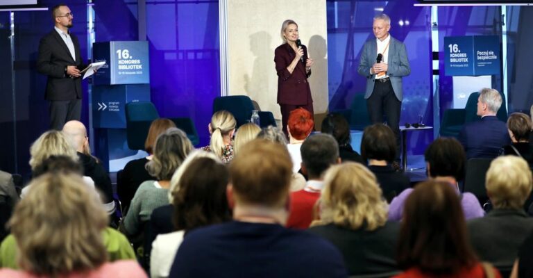 “Feel Safe”.  The role of libraries in times of uncertainty