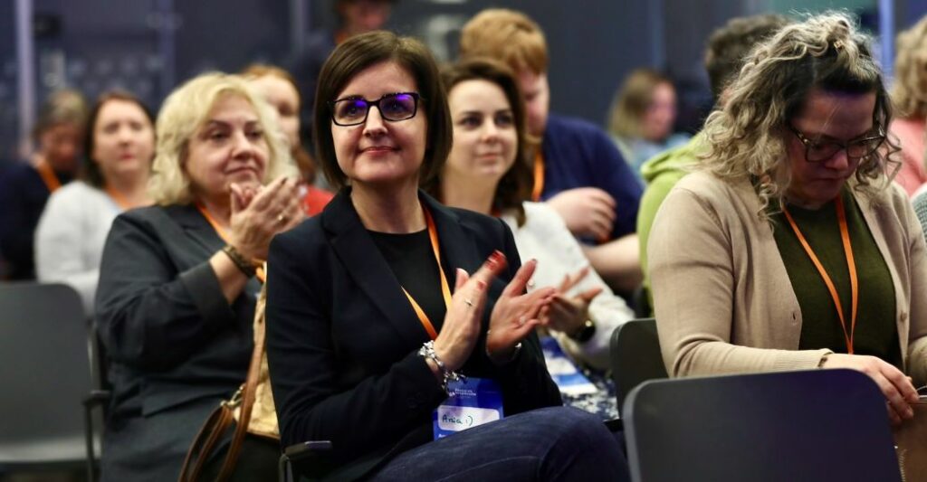 “Feel Safe”.  The role of libraries in times of uncertainty