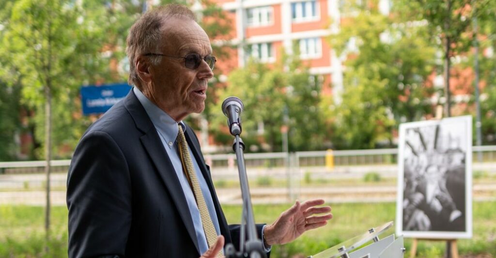 Commemorating Lane Kirkland, a friend of Poland